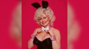 Dolly Parton Recreates Her Iconic Playboy Cover 43 Years Later ...